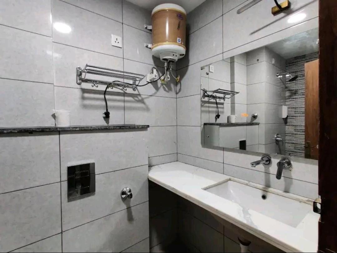 Hotel Bsh Group Noida Ngoại thất bức ảnh